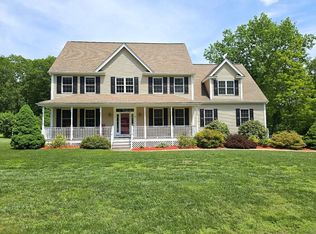 54 Indian Ridge Rd S, Holliston, MA 01746