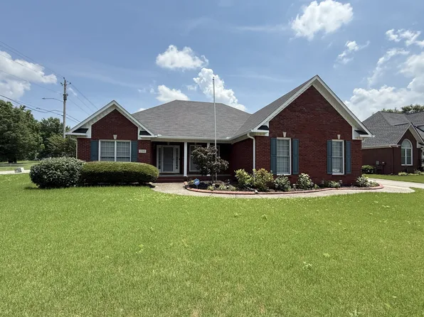 238 Pebble Brook Dr, Madison, AL 35758