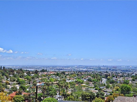 3rd image of 2114 Chandeleur Dr