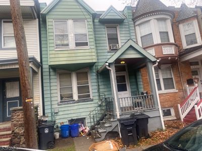 133 S 10Th St, Newark, NJ, 07107