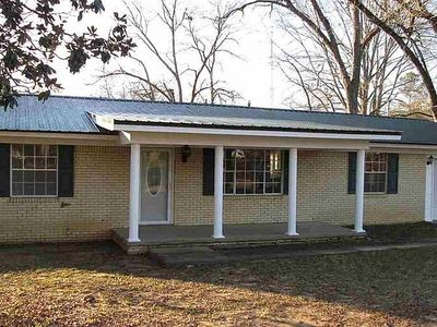 191 Main St, Walnut Grove, MS, 39189