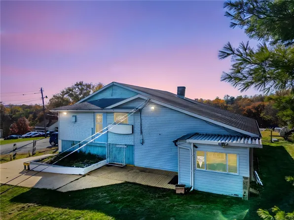 100 Bank St, Grindstone, PA 15442