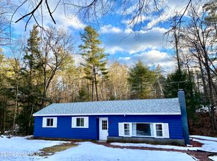 164 Pitcher Rd, Queensbury, NY 12804