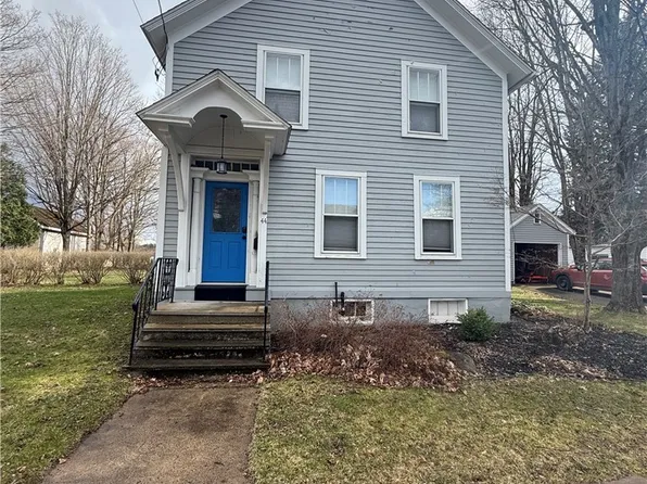 44 Payne St, Hamilton, NY 13346