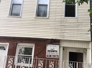 1655 Hancock St, Flushing, NY 11385