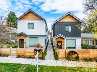 5906 B 41st Ave SW, Seattle, WA 98136