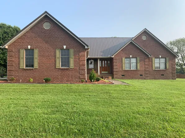 401 Pioneer Vlg, Williamsburg, KY 40769