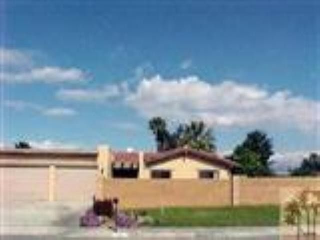 1st image of 1372 Del Paso Way