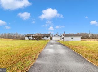 14069 Hoovers Mill Rd, Rocky Ridge, MD 21778