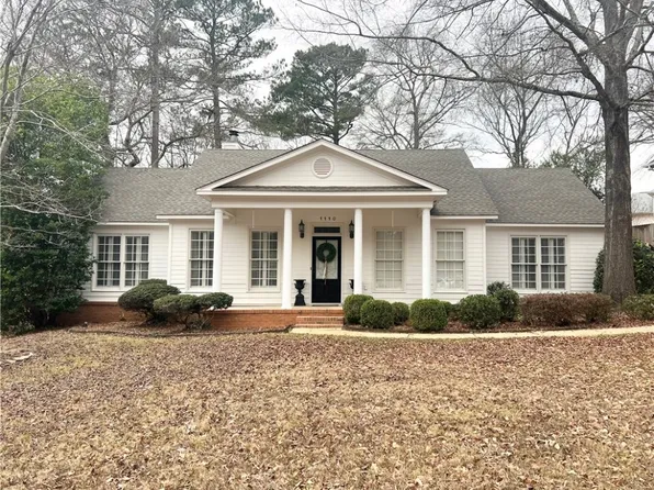1110 Grayton Ct, Auburn, AL 36830