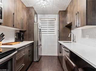 6 Walton Ave #310, Kitchener, ON N2C2B5