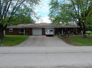 8901 Surrey Dr, Pendleton, IN 46064