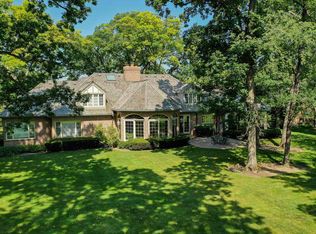 37 Castleton Ct, North Barrington, IL 60010