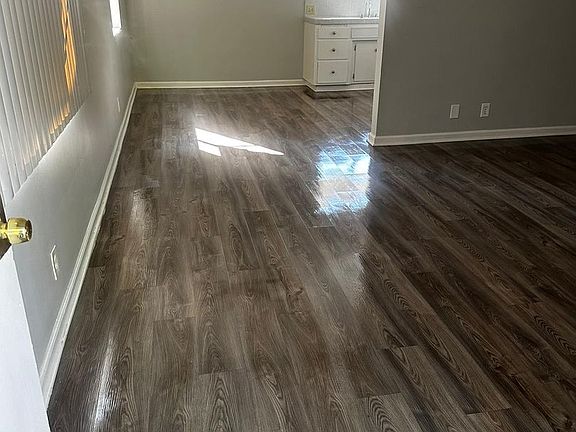 2nd image of 2325 Earl Ave #3