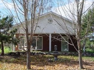 N15237 Downing Rd, Amberg, WI 54102