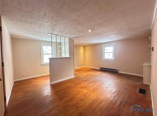 207 Tioga Ave, Findlay, OH 45840