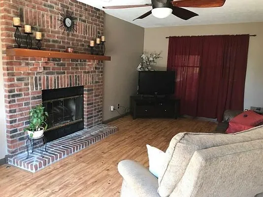 3464 Old Field Ln — Photo 8