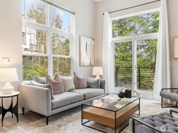 3116 164th Street SW #603, Lynnwood, WA 98087