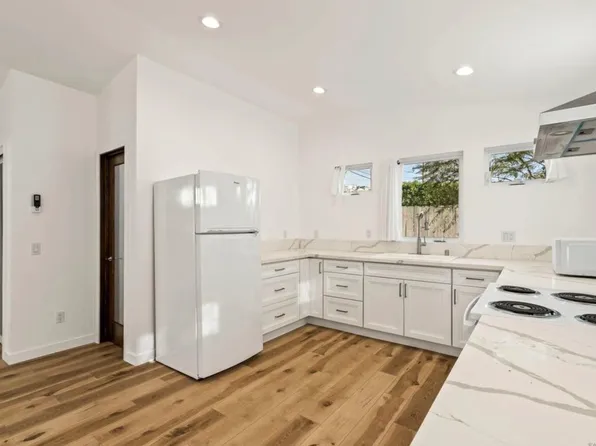 3628-30 Poe St, San Diego, CA 92106