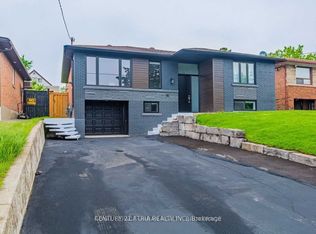 92 Beckett Ave, Toronto, ON M6L 2B4