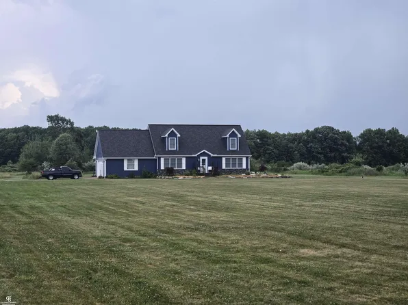 5350 Emmett Rd, Emmett, MI 48022