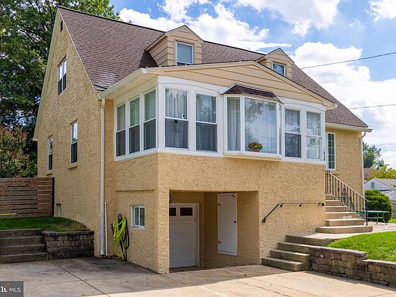 2nd image of 719 Maple Ave
