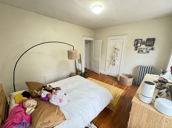 21 Walbridge St, Allston, MA 02134