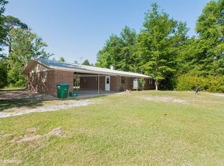63 Claxton Vause Sr Rd, Sopchoppy, FL 32358