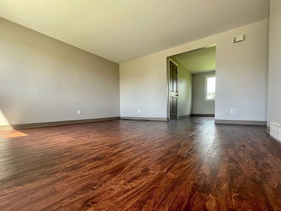 1st image of 1175 George Urban Blvd
