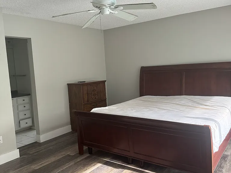 6367 Otis Rd — Photo 2