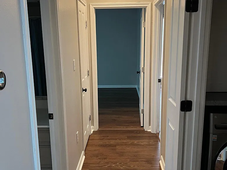 18548 Lake Camellia Ave — Photo 15