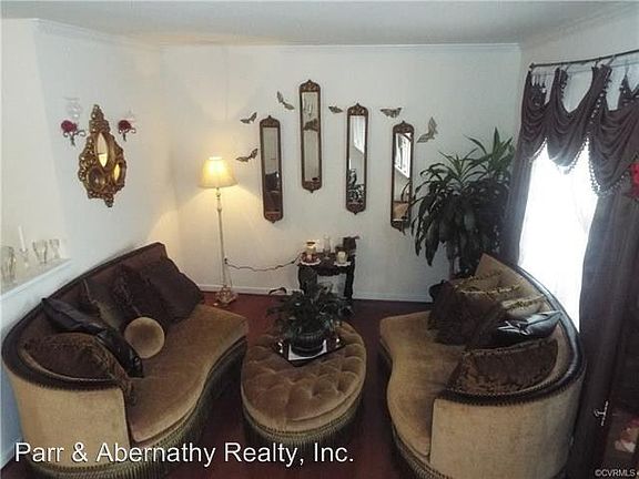 3rd image of 1621 Camerons Landing Blvd