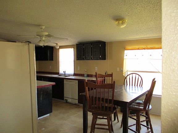 2nd image of 10455 Dennis Ln