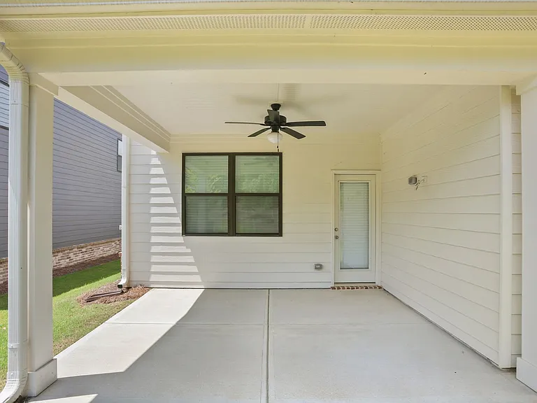 3411 Adler Trl — Photo 4