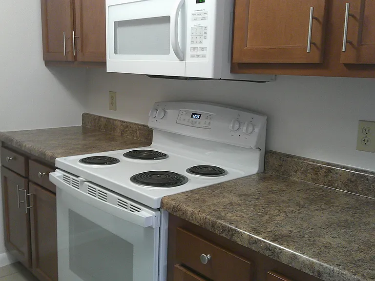 12100 Midpines Dr #15 — Photo 7