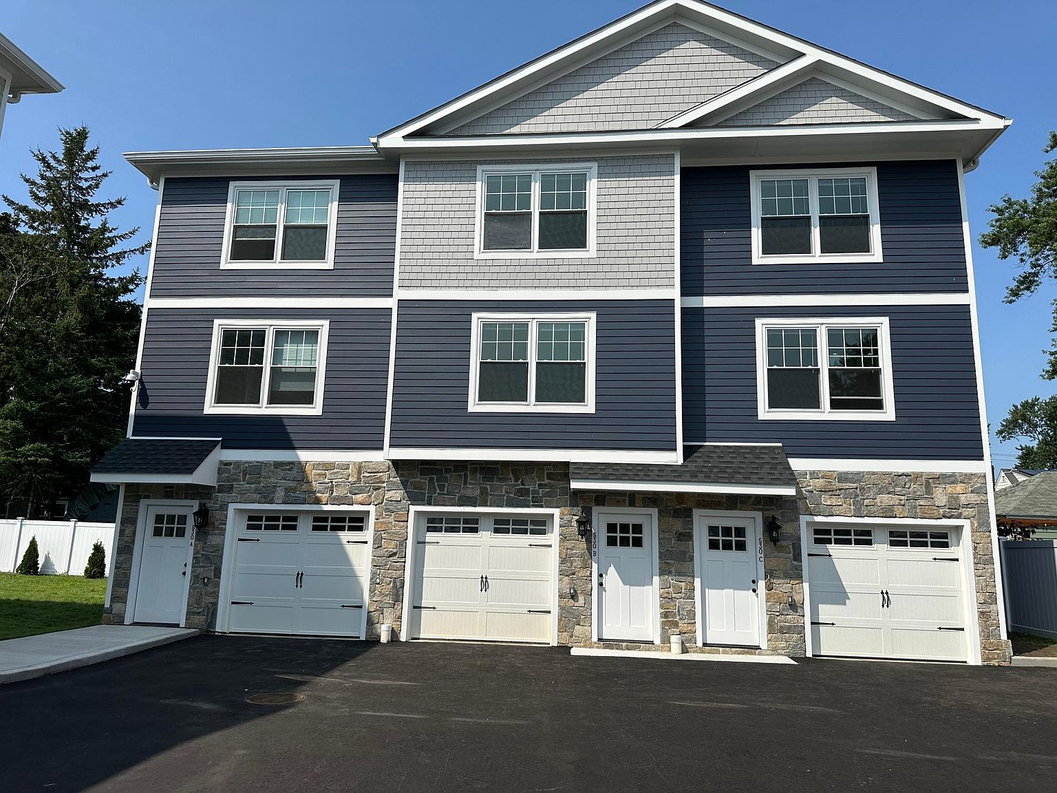 526 Naugatuck Ave 526, Milford, CT 06460 Zillow