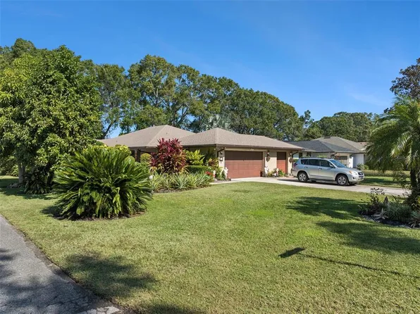 35 Pipers Pass, Haines City, FL 33844