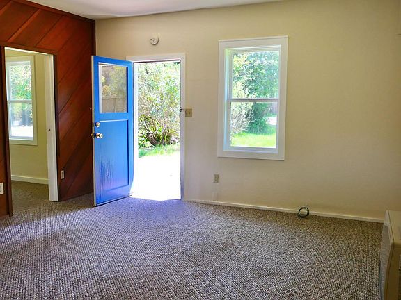 4th image of 19260 Summers Lane