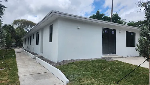 1701 NW 9th Ct #A Photo 1 1701 NW 9th Ct #A Photo 1