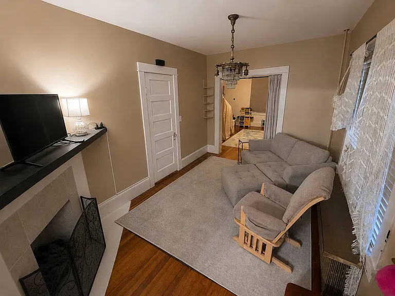 15 Fowler Ave #1 — Photo 7