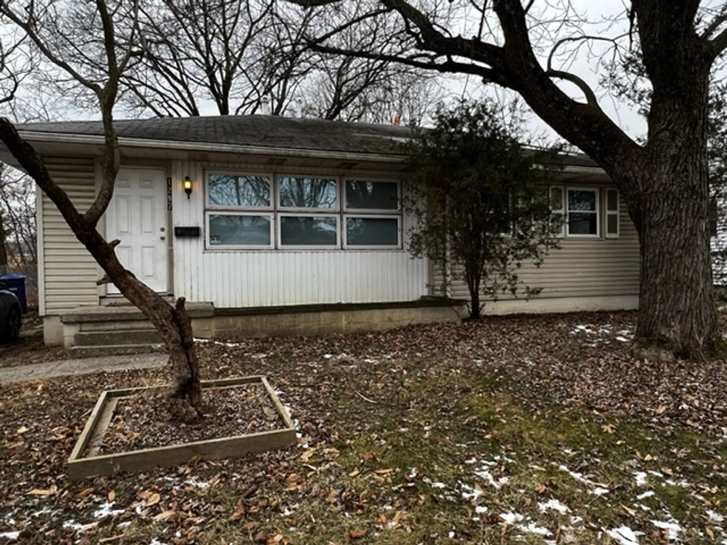 1287 Marble Dr photo 1