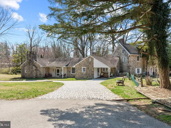 2141 Paper Mill Rd, Huntingdon Valley, PA 19006