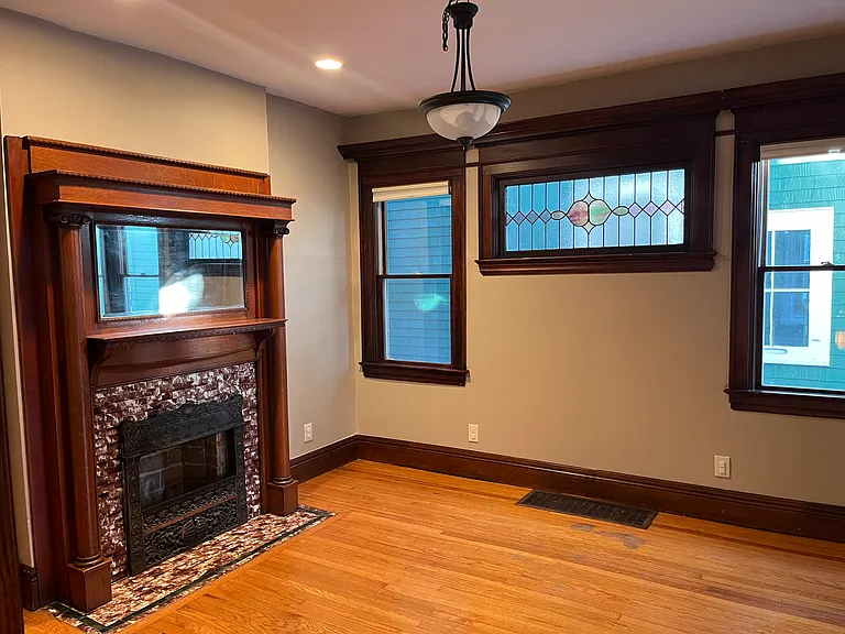 35 Granger Pl #1 — Photo 8