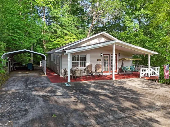 1049 Crawford Cv, Hiawassee, GA 30546