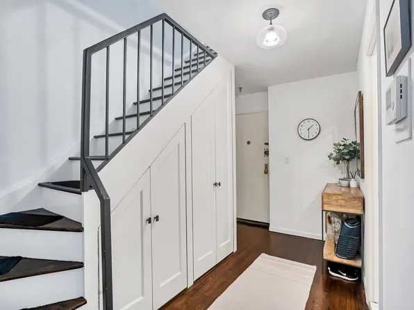 255 West 95th Street image 7 of 15