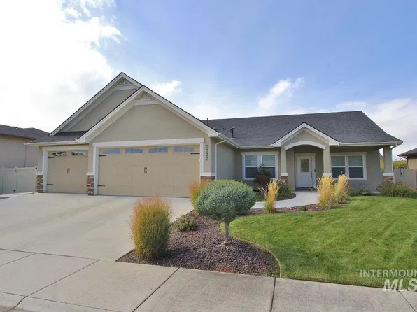 1007 N Mira Way, Star, ID 83669