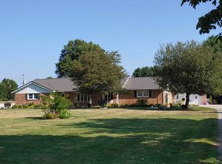 7926 Plymouth Laporte Trl, Plymouth, IN 46563