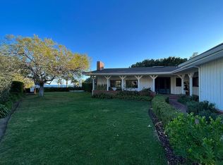 3825 Malibu Country Dr, Malibu, CA 90265