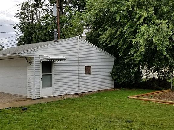 2nd image of 254 Gardner Ave