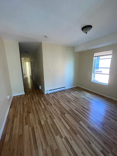 47 Bedford St Photo 1